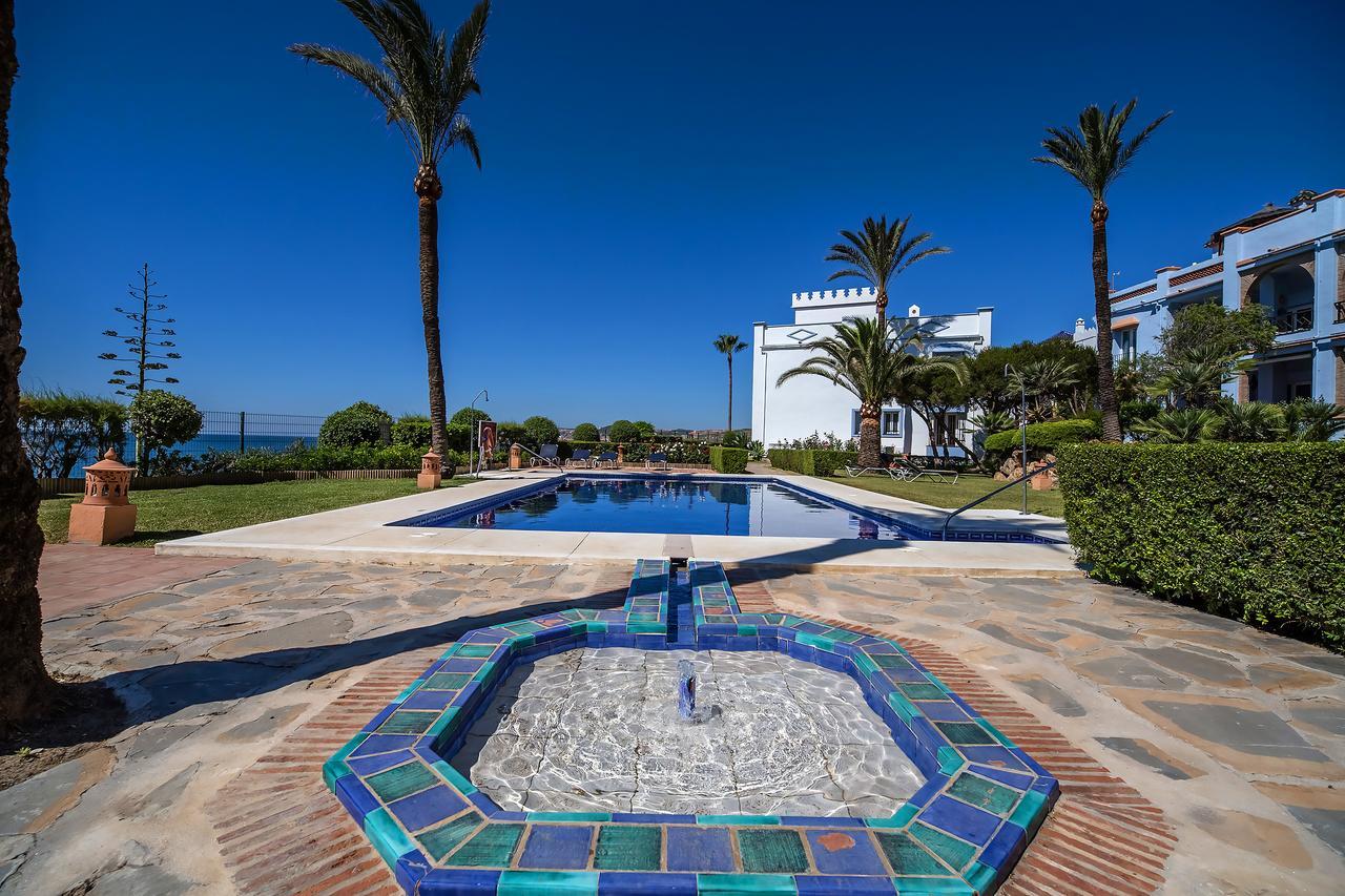La Perla De La Bahia 912 Apartment Casares Bagian luar foto