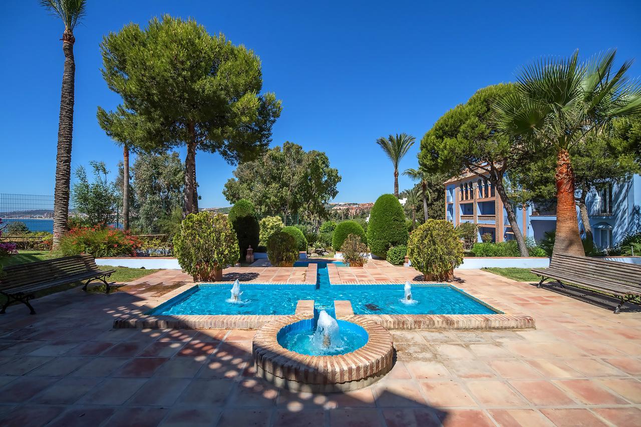 La Perla De La Bahia 912 Apartment Casares Bagian luar foto